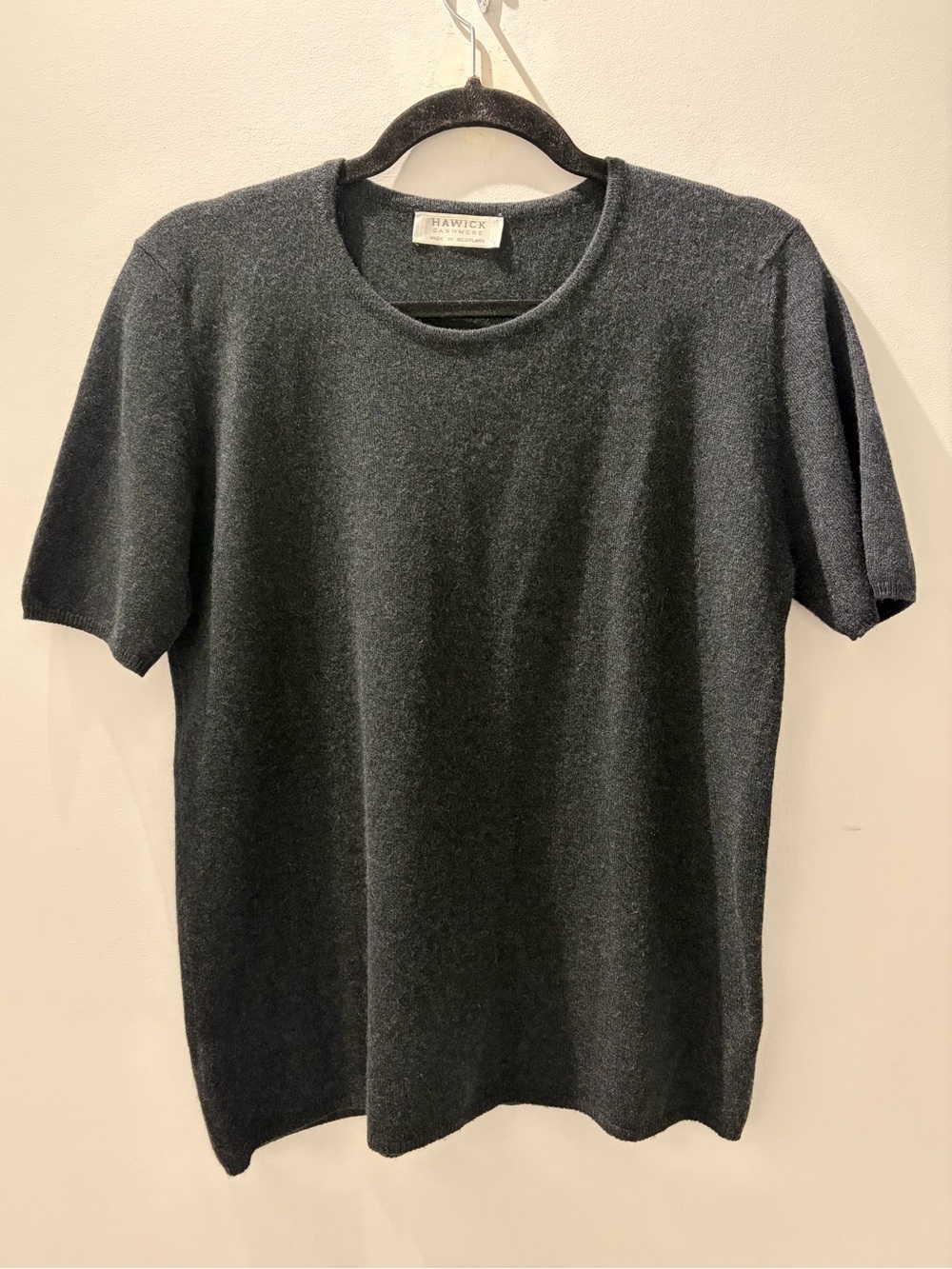 HAWICK Cashmere Scotland Charcoal Gray Cashmere Knit Top Minimalist Luxury - Picture 2 of 6